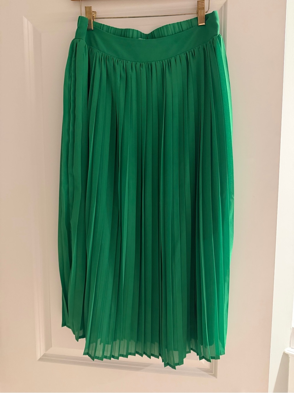 THML Emerald Green Pleated Midi Skirt